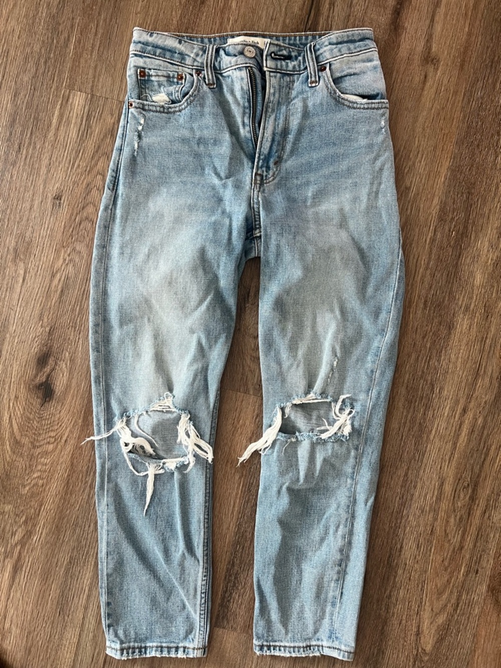 Abercrombie High Rise Distressed Jeans